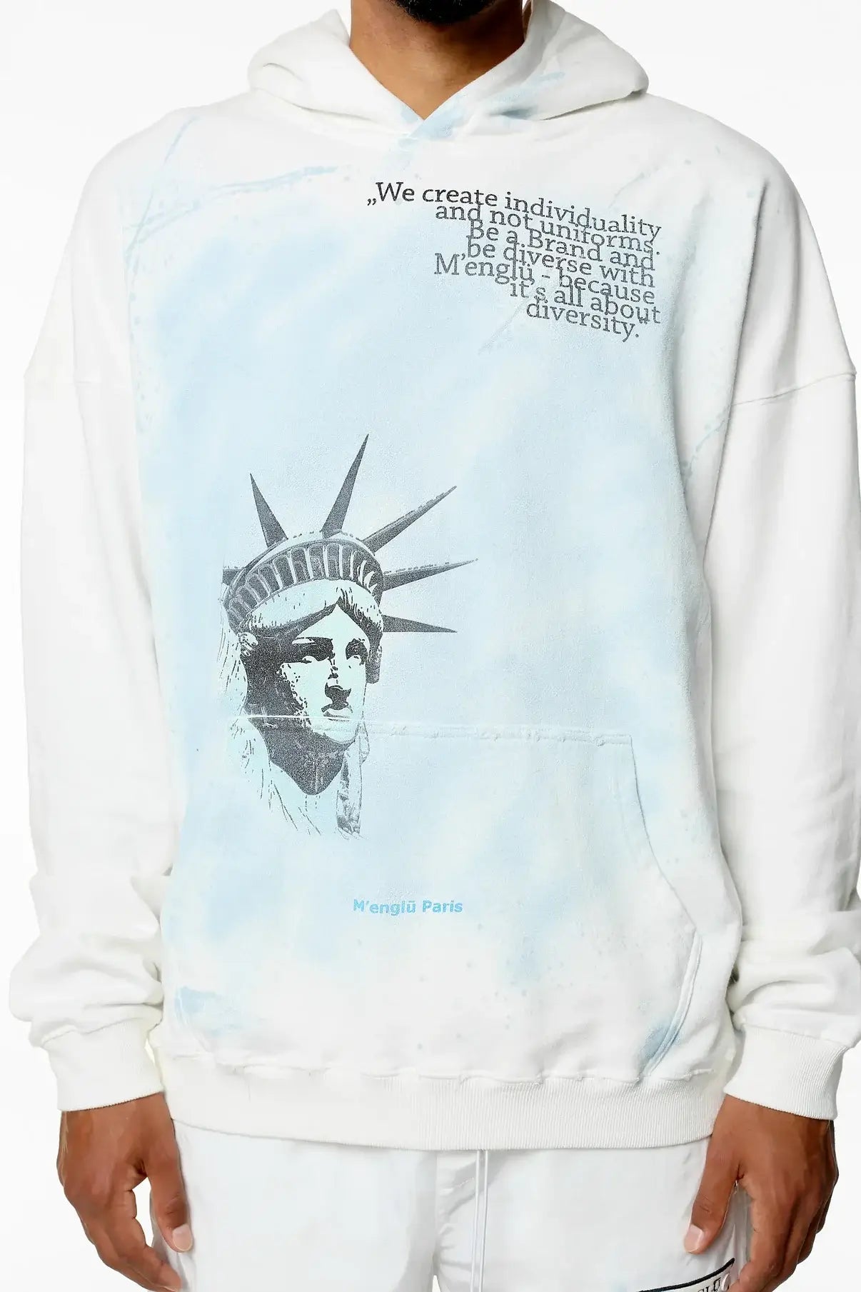 M'ENGLŪ LIBERTY OVERSIZED HOODIE / WHITE