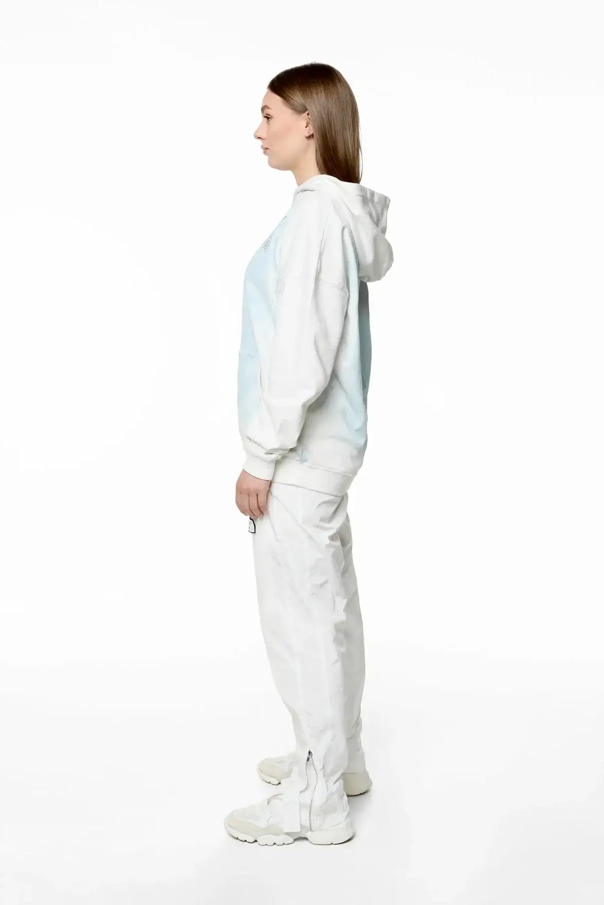 M'ENGLŪ LIBERTY OVERSIZED HOODIE / WHITE
