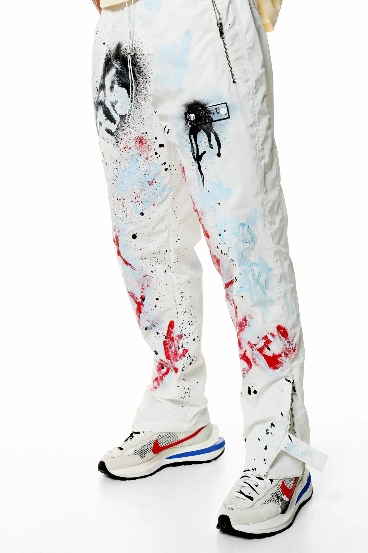 M'ENGLŪ LIBERTY TRACK PANTS / UNIQUE