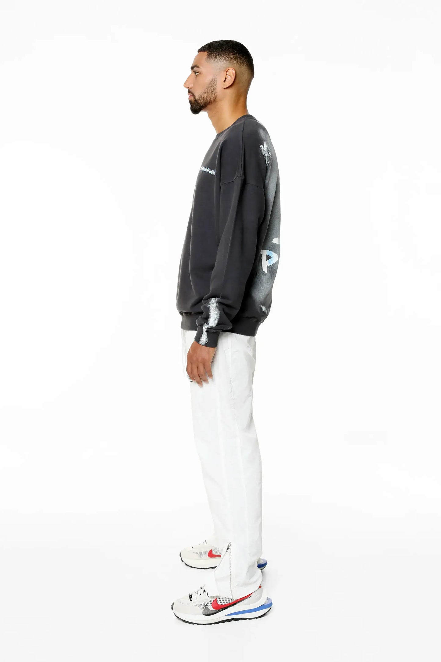 M'ENGLŪ LIBERTY OVERSIZED SWEATSHIRT / BLACK